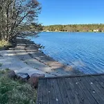 Majas Backe On A Island With Boat Alpesi faház *